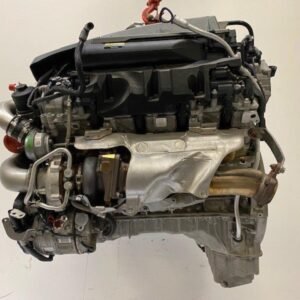 Mercedes ML 63 AMG engine