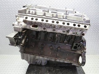 Mercedes-Benz S124 300TE Engine - Image 5